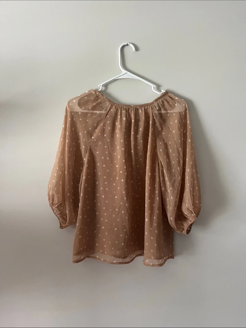 Abercrombie Sheer Polka Dot Blouse Tan Brown Neutral Peasant Balloon Sleeve XS